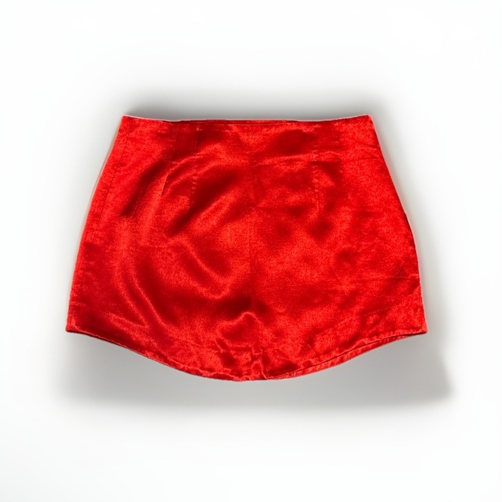 ZARA Red Satin Effect Mini Skirt High Waisted Skirt Curved Hem Womens Size Large - Picture 3 of 7
